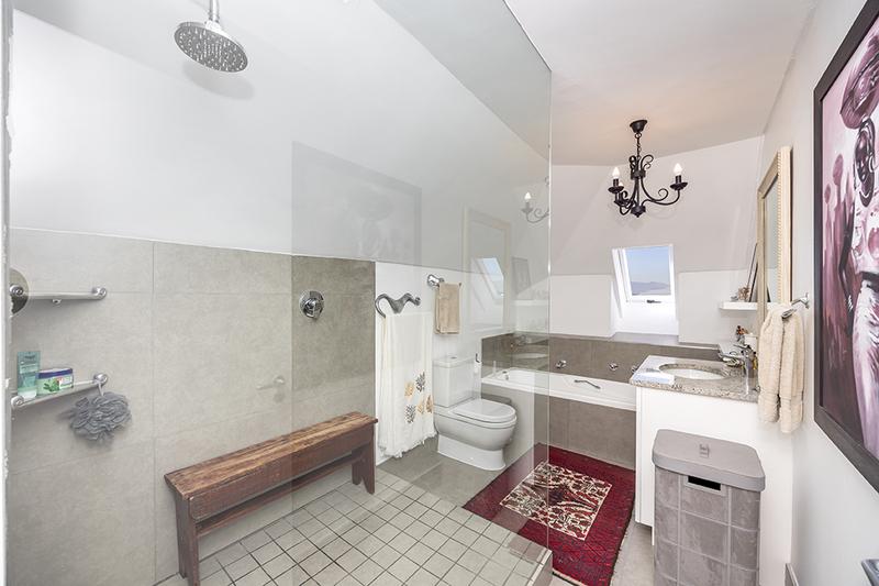 2 Bedroom Property for Sale in Blouberg Beachfront Western Cape